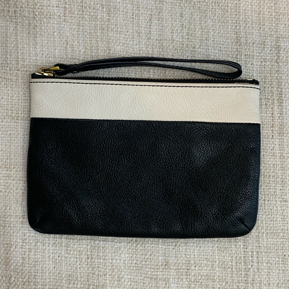 Fossil Wristlet